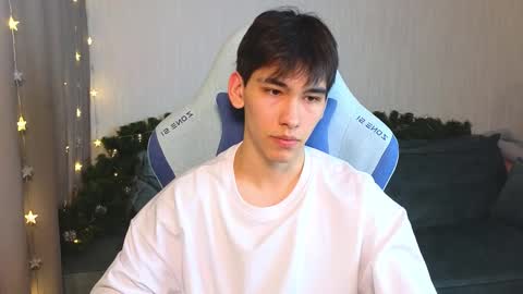 LUCASRYANPVT IS OPEN online show from February 10, 12:29 pm