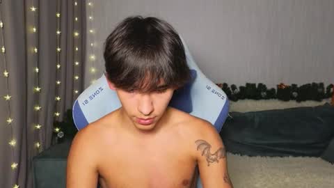 LUCASRYANPVT IS OPEN online show from December 22, 6:47 pm