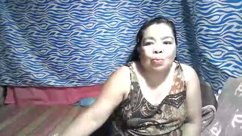 Snapshot of chenita_kits chatting on October 13, 12:07 pm chenita_kits online show from October 13, 12:07 pm