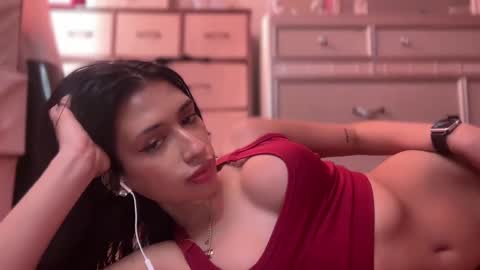 cherliecarmen online show from February 21, 9:11 pm