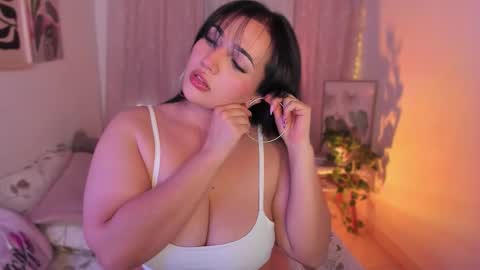 cherries_and_wine_ online show from December 20, 7:54 pm