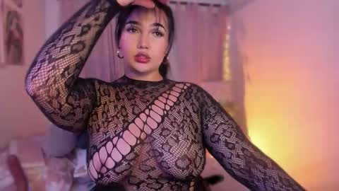 cherries_and_wine_ online show from January 17, 11:02 pm