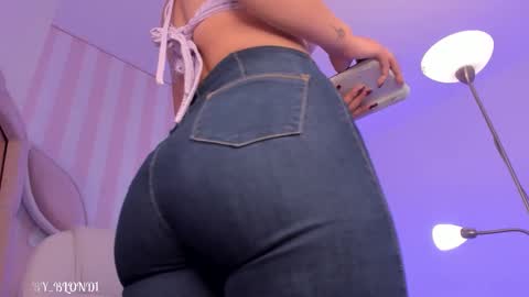 Cherry online show from November 10, 8:33 pm