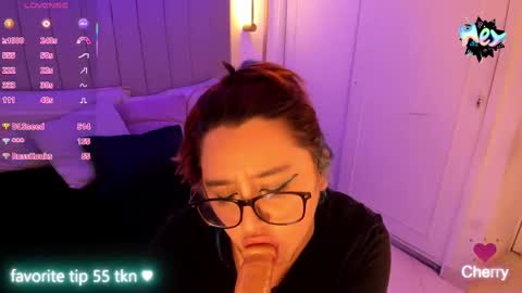 cherry_blushh online show from September 24, 9:43 pm