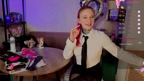 Roxy online show from October 19, 9:19 pm