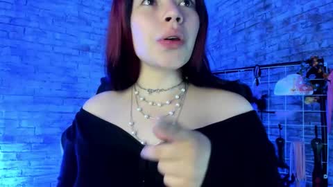     online show from October 17, 11:36 am