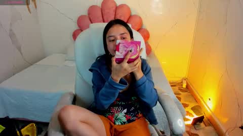 Cherry online show from February 20, 12:51 pm