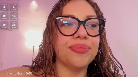Snapshot of cherryboobss chatting on February 23, 11:25 pm CHERRY online show from February 23, 11:25 pm
