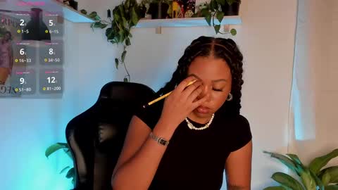 Snapshot of cherrybr_ chatting on September 17, 2:37 am Cherry Lady online show from September 17, 2:37 am