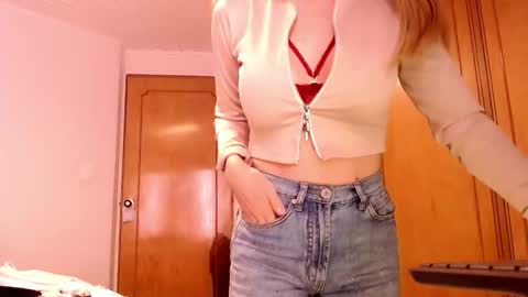 Snapshot of cherrycoloured chatting on September 9, 6:41 pm Anna online show from September 9, 6:41 pm
