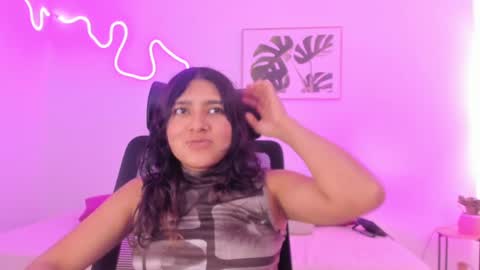 C H E R R Y online show from October 26, 4:28 pm