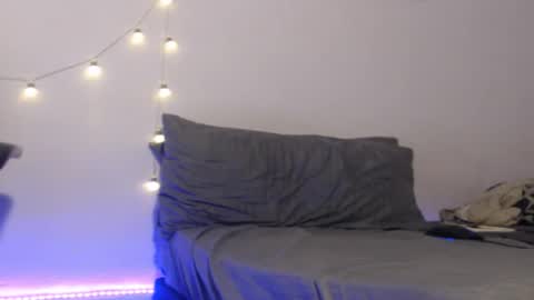 Andres cherry  online show from March 28, 2:18 pm