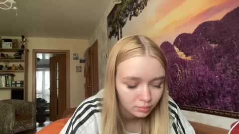 Lei online show from May 22, 6:09 am