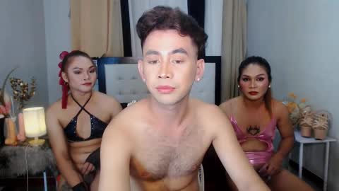 Snapshot of cherrymaegray chatting on February 23, 11:14 pm cherrymaegray online show from February 23, 11:14 pm