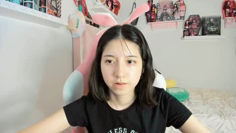 Snapshot of cherrymafer666 chatting on February 14, 7:49 am cherrycute666 online show from February 14, 7:49 am