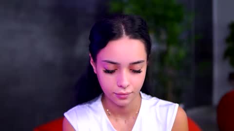 Selena online show from September 30, 7:46 pm