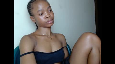 cherryxpussy online show from February 25, 11:37 pm