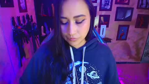 cherry online show from October 7, 4:03 pm