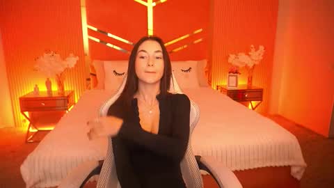 cherryylulu online show from October 28, 8:26 am