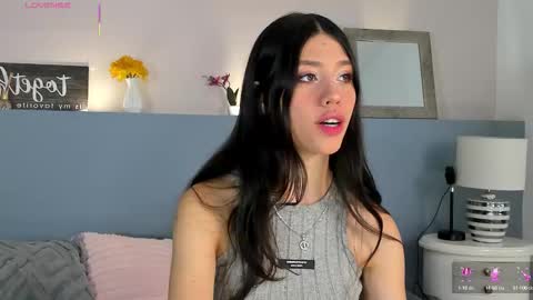 Snapshot of cheryelfox chatting on September 18, 8:35 pm cheryelfox online show from September 18, 8:35 pm