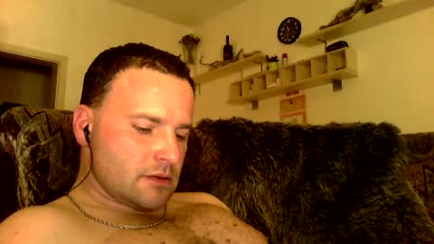 cheryloverboy online show from February 8, 10:35 pm