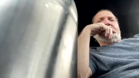 chevy_man1972 online show from February 13, 5:44 pm