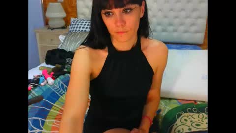 cheyennel online show from February 25, 8:47 am