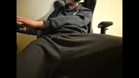 chibuu online show from January 3, 11:33 pm