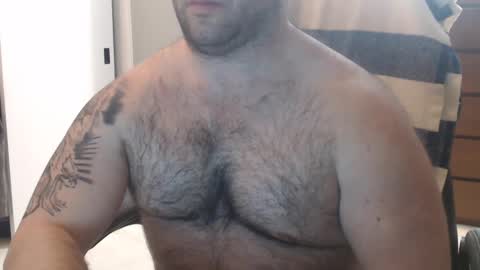 Snapshot of chicagoguy86 chatting on December 4, 4:48 am Chicagoguy86 aka Benny Cooper online show from December 4, 4:48 am