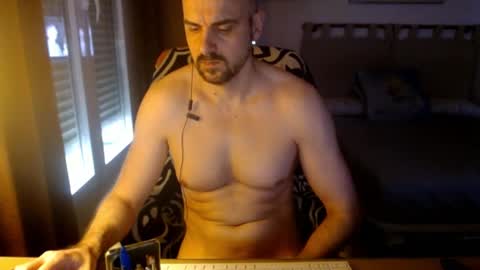 chicocam1983 online show from September 27, 4:16 pm