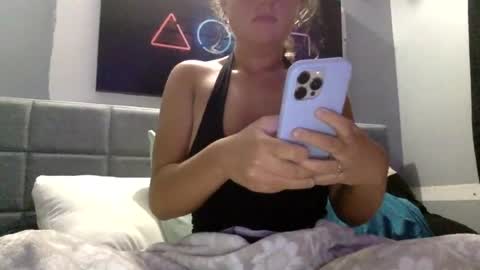 chiefg4200 online show from July 15, 2:39 am