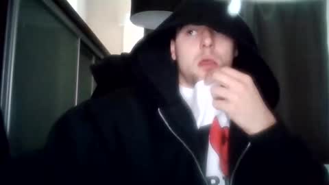 chiller832590 online show from November 15, 9:22 am