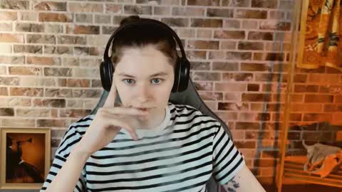 Bella online show from December 19, 9:49 am