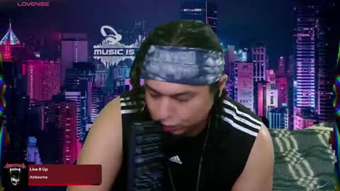 Enrique online show from February 25, 7:09 am