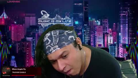 Enrique online show from February 24, 6:47 pm