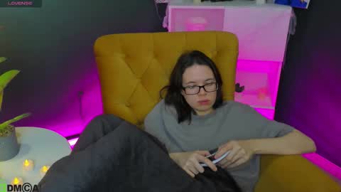 chio_mio online show from October 29, 3:08 am