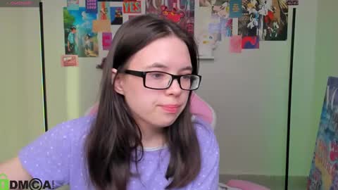 Snapshot of chio_mio chatting on March 6, 4:28 pm chio_mio online show from March 6, 4:28 pm