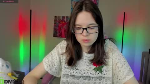 Snapshot of chio_mio chatting on February 21, 1:33 pm chio_mio online show from February 21, 1:33 pm