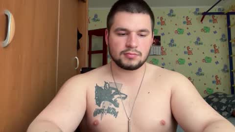 chiraq1945 online show from March 21, 8:19 am