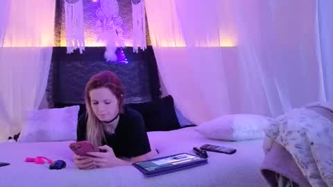 Lacey Luv  online show from December 4, 3:17 am