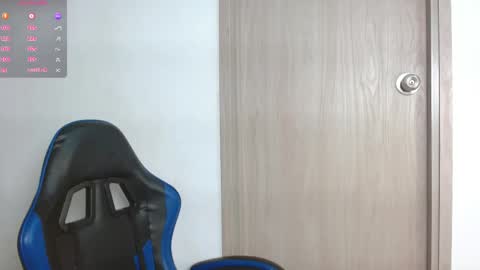 Abby 19 years online show from May 23, 7:10 pm
