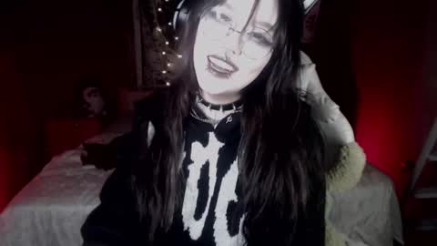 chloe_crystall_killer online show from October 9, 12:10 pm