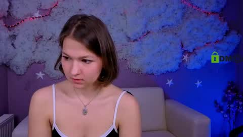 chloe_ley online show from May 14, 12:25 pm