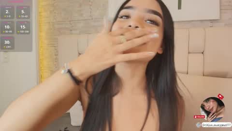 Snapshot of chloe_morgans chatting on March 9, 1:14 am chloe online show from March 9, 1:14 am