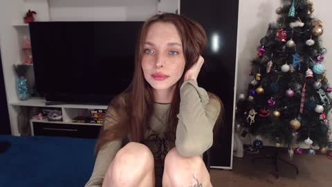 Chloe online show from December 26, 11:54 am