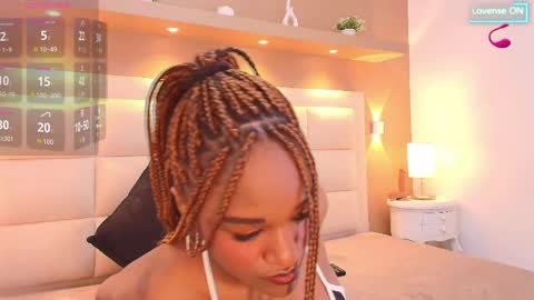 CHLOE online show from May 25, 12:11 pm