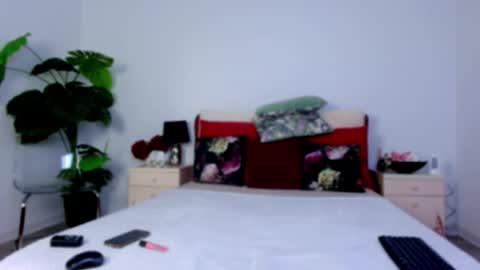 Chloe online show from March 17, 4:50 am