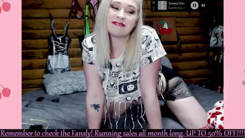 ChloeeRose online show from January 24, 5:42 am