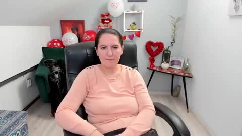 chloehottie online show from February 13, 10:55 am