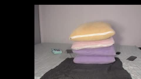 chloe online show from January 11, 10:49 pm